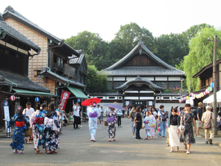 下町中通りは夏まっ盛り