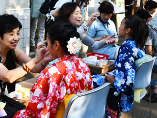 お化粧してお祭り気分