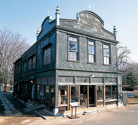 丸二商店（荒物屋）